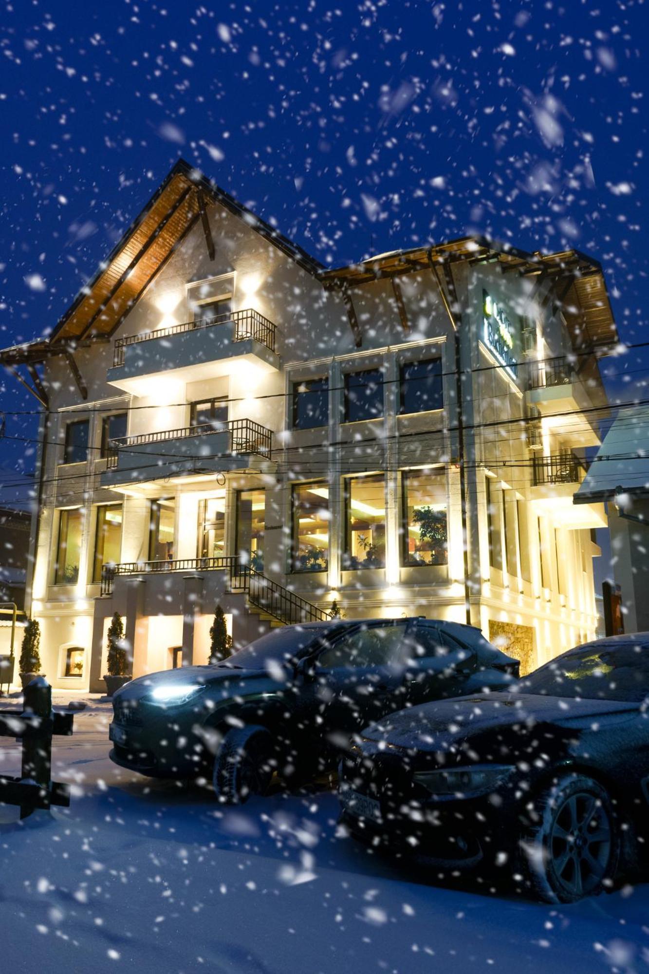 Hotel Buchenland Gura Humorului Zewnętrze zdjęcie