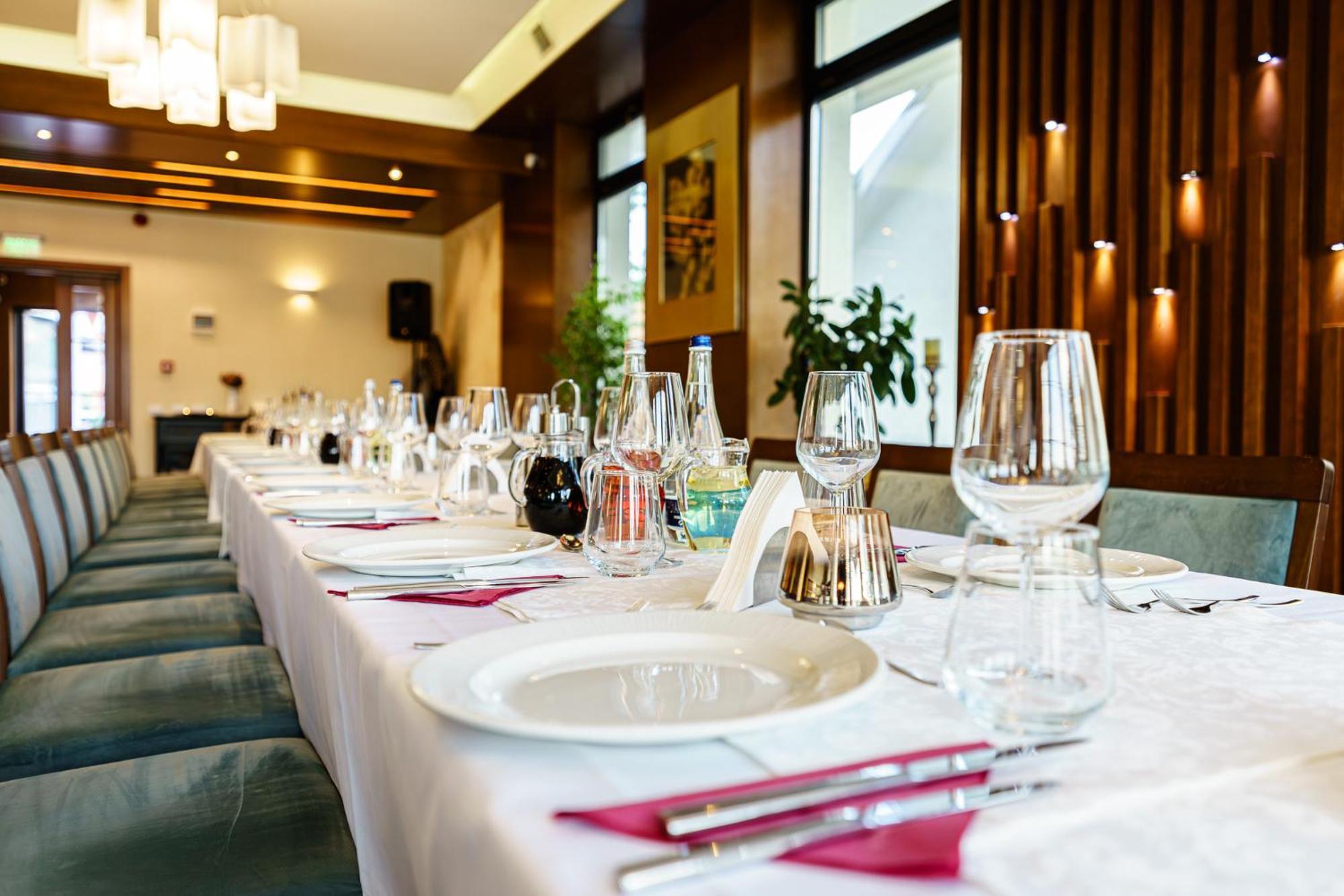 Hotel Buchenland Gura Humorului Zewnętrze zdjęcie