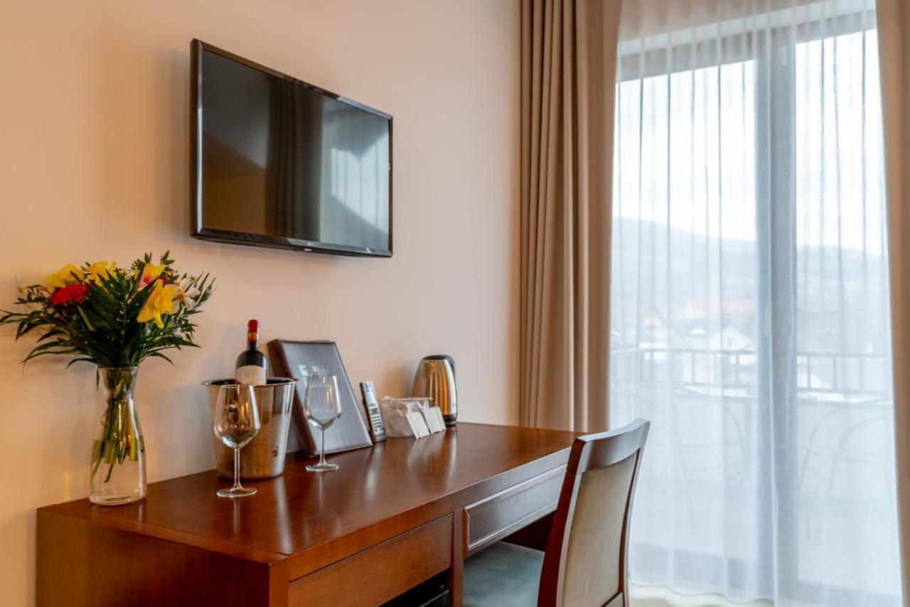 Hotel Buchenland Gura Humorului Zewnętrze zdjęcie