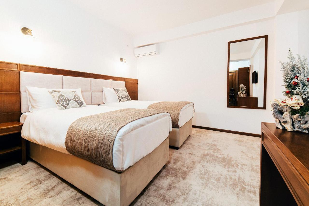 Hotel Buchenland Gura Humorului Zewnętrze zdjęcie