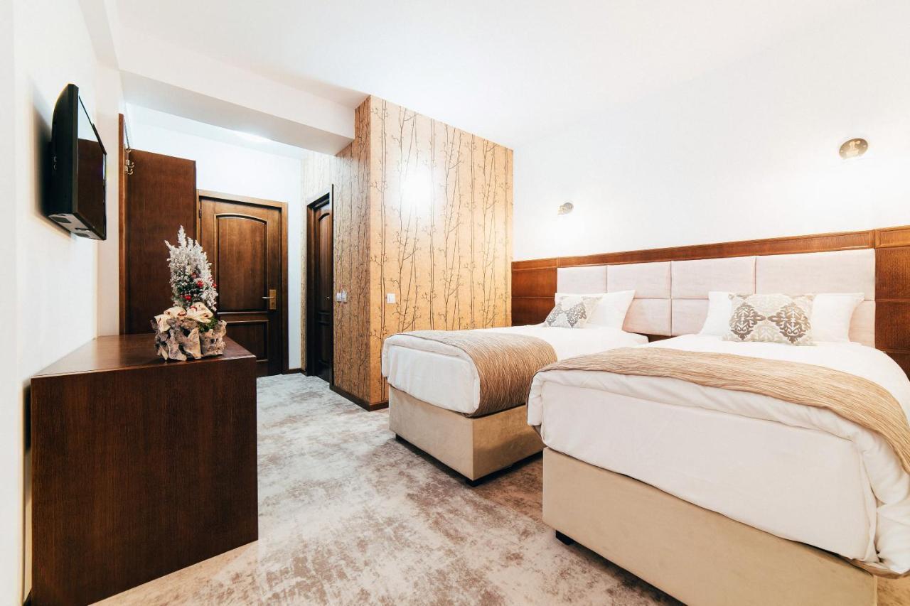 Hotel Buchenland Gura Humorului Zewnętrze zdjęcie
